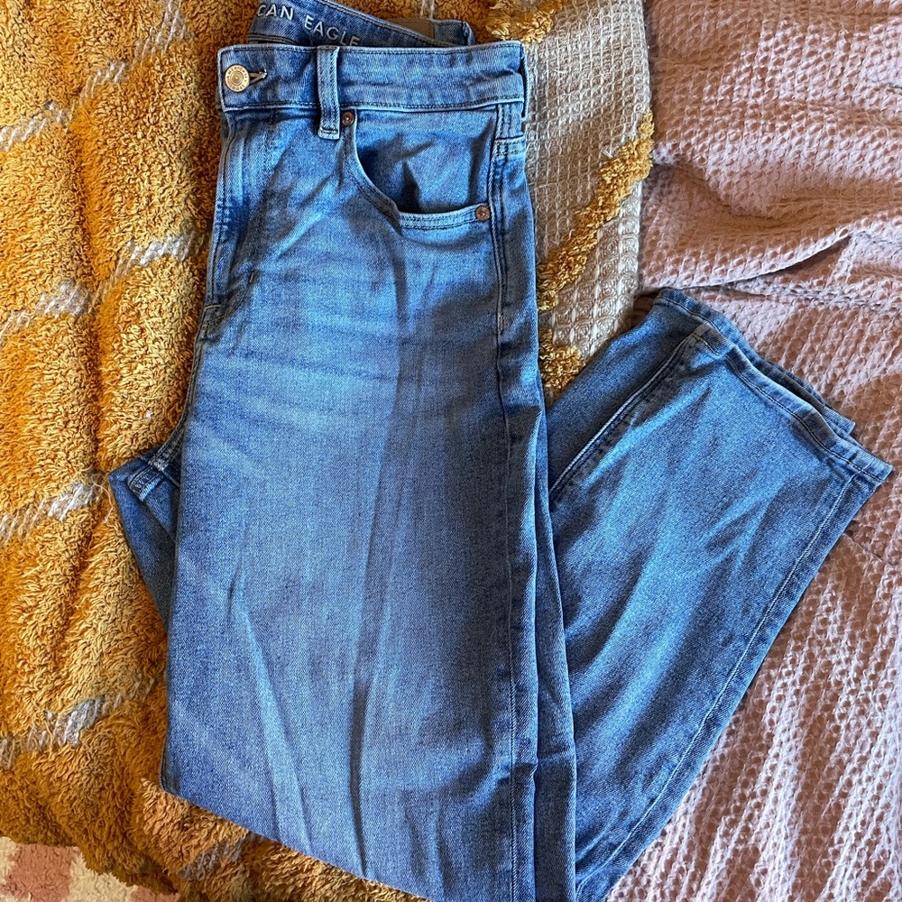 AE mom jeans no rips
